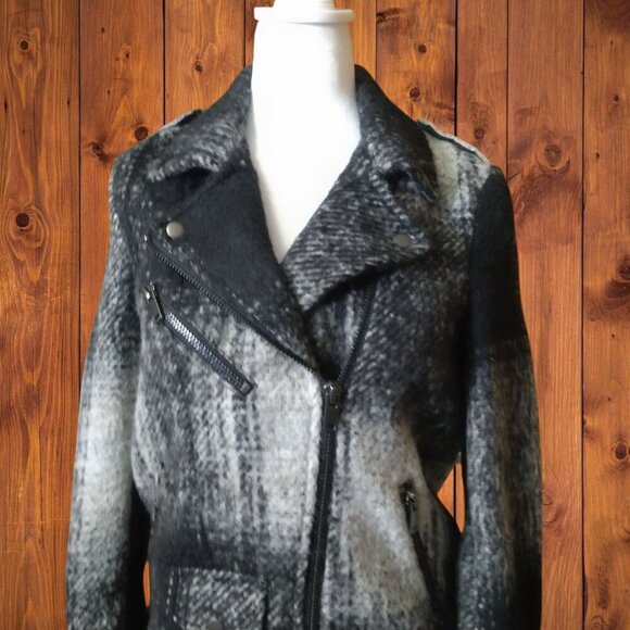Divided H&M Women's Size 2 Wool Blend Plaid Belted Moto Biker Jacket Black/Gray - Picture 2 of 11